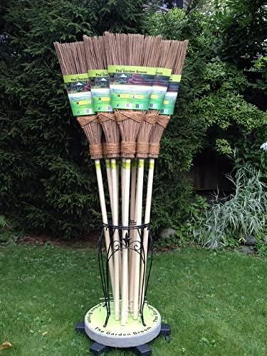 The Ultimate Eco-Broom: 100% Recycled Coconut Fiber Tool for Zero-Waste Outdoor Cleanup