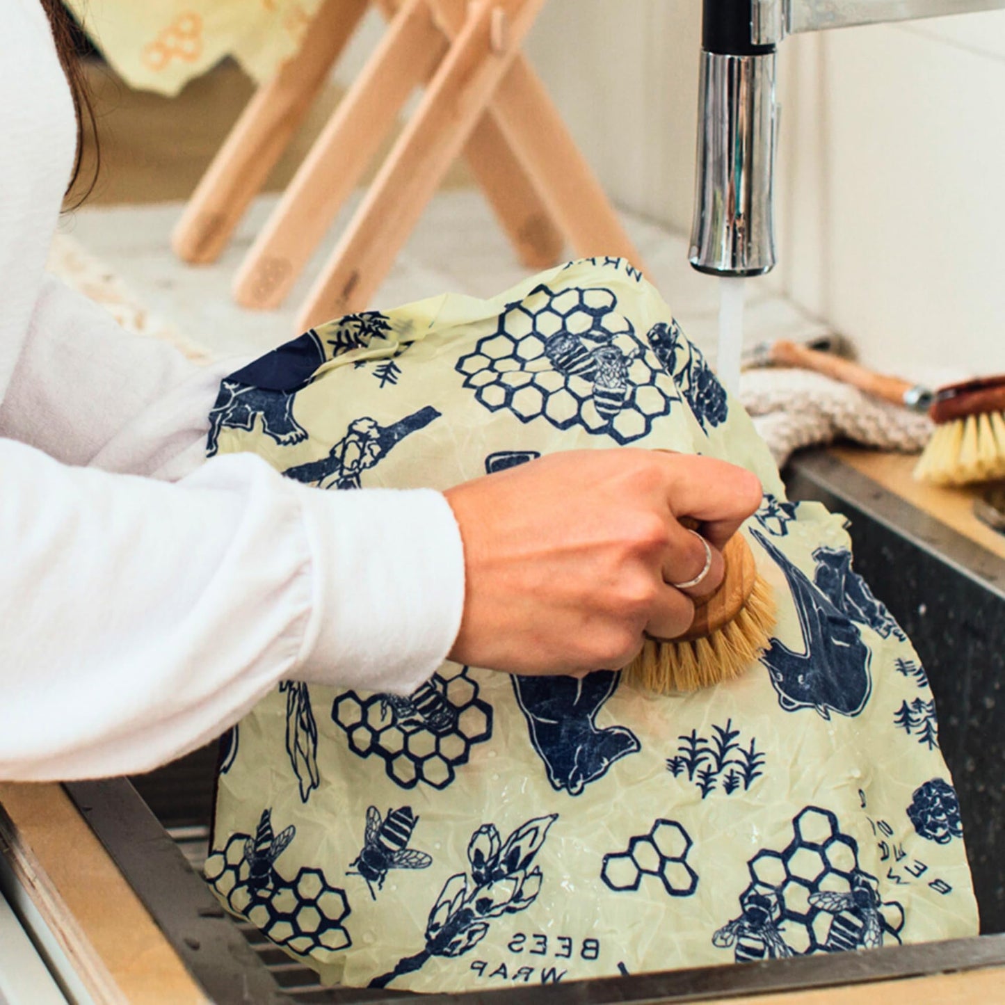 Bee’s Wrap Beeswax Food Wrap Roll | TRUE Shift Plastic‑Free Kitchen