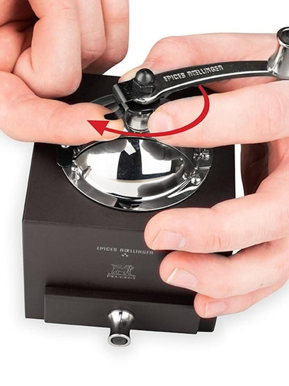 Peugeot Olivier Roellinger 5.25 Inch Pepper Mill (Chili Red)