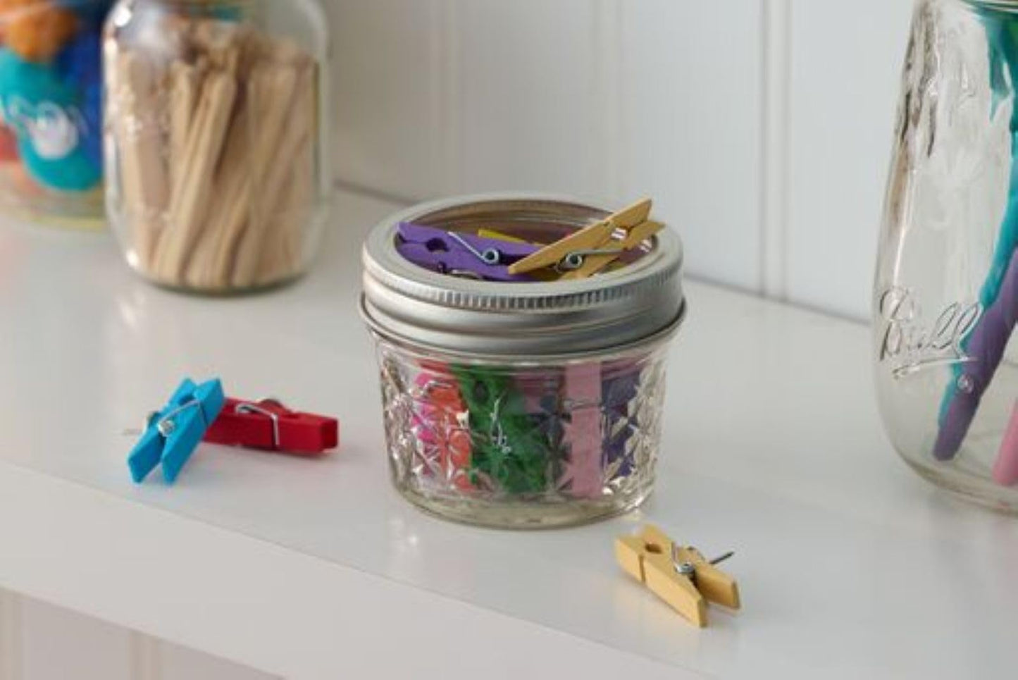 Quilted Glass Jelly Jars, 8 oz, BPA-Free, 12-Count - Ball