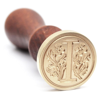 Traditional Wax Seal Stamp: Brass Head & Wooden Handle for Elegant, Zero-Waste Correspondence
