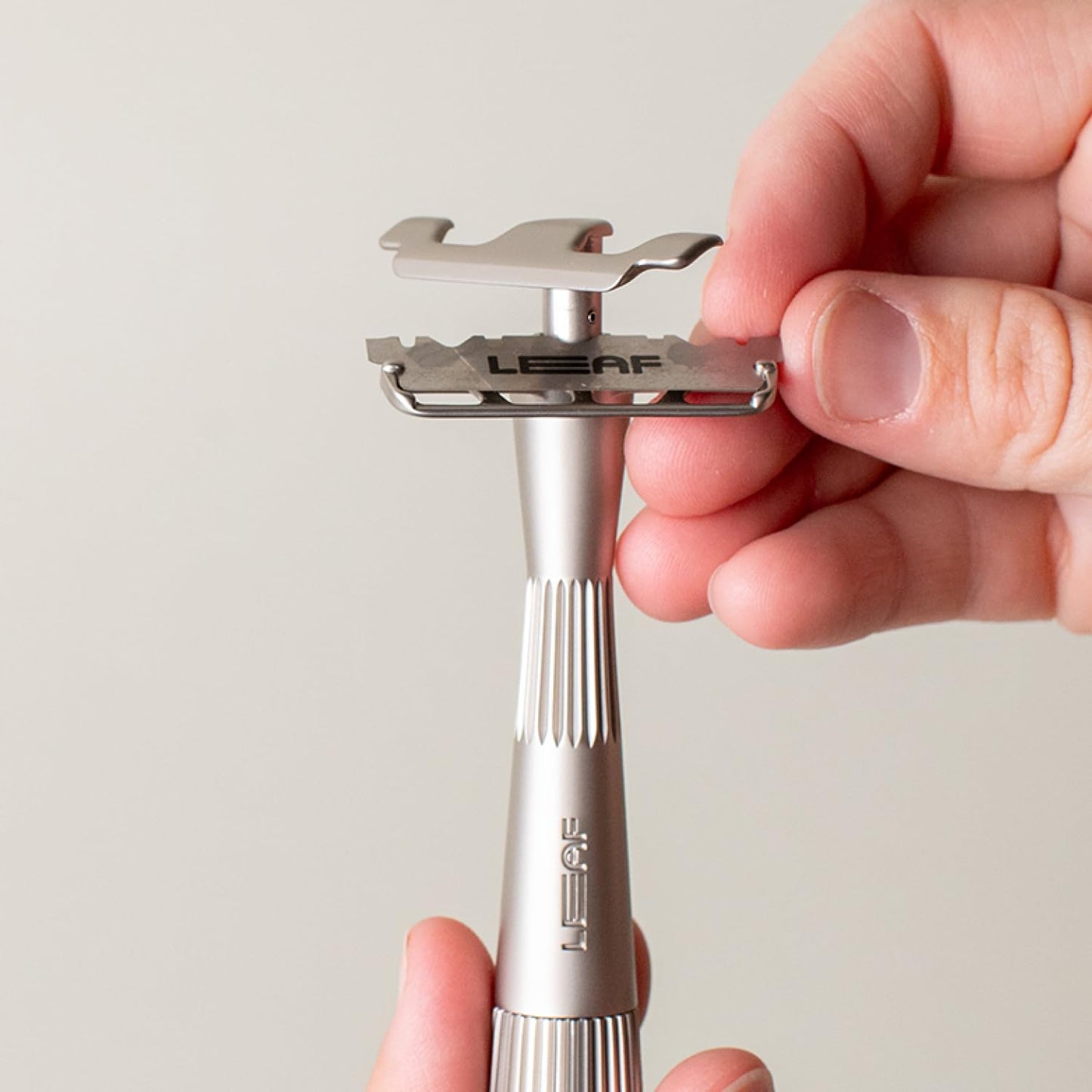 Leaf Shave Single-Edge Safety Razor Blades: 50 Count Platinum-Coated