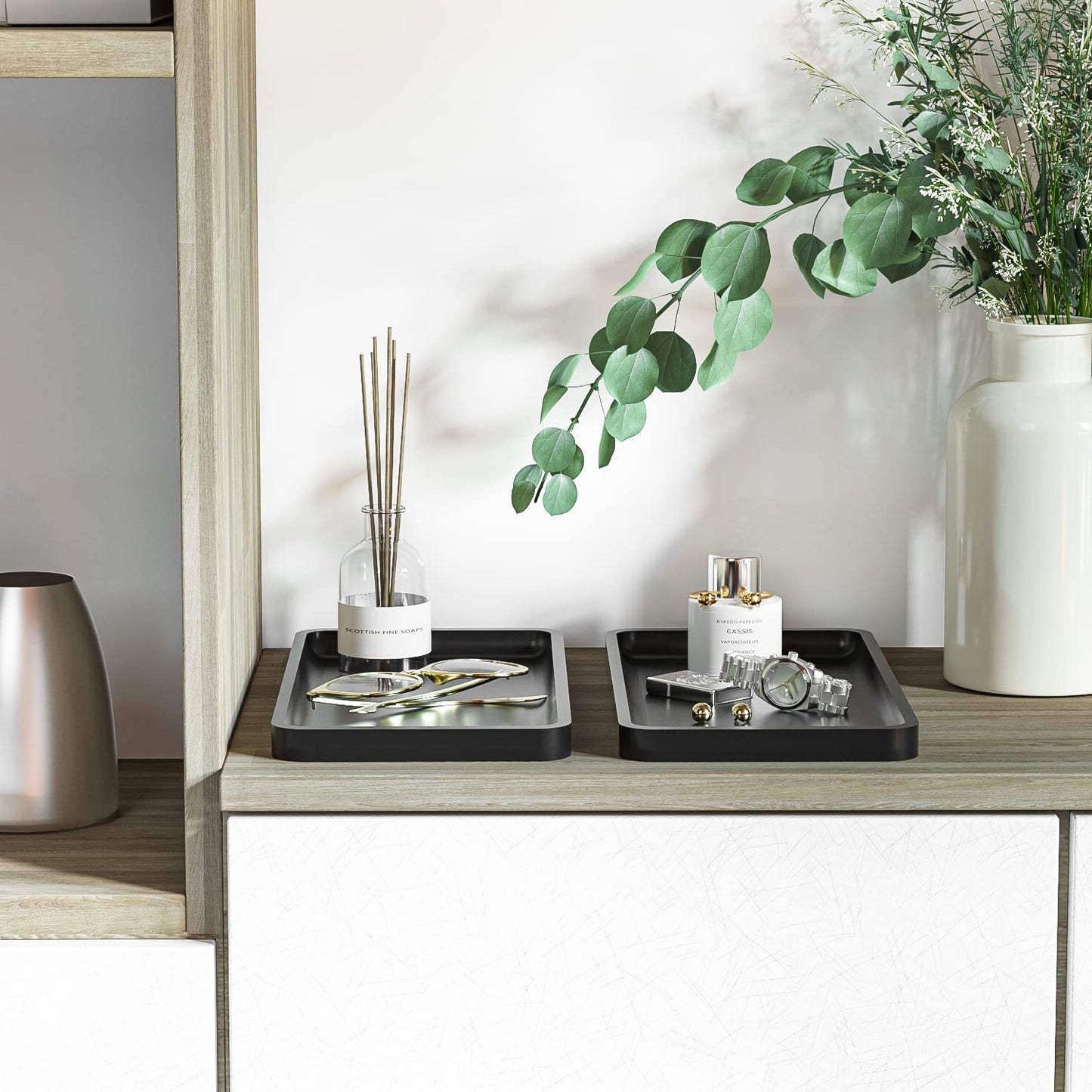 Sustainable Bamboo Bathroom Vanity Tray: Sleek Countertop Organizer