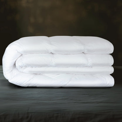 ComfyDown RoyalRest Comforter: 750+ Fill Power Luxury Goose Down