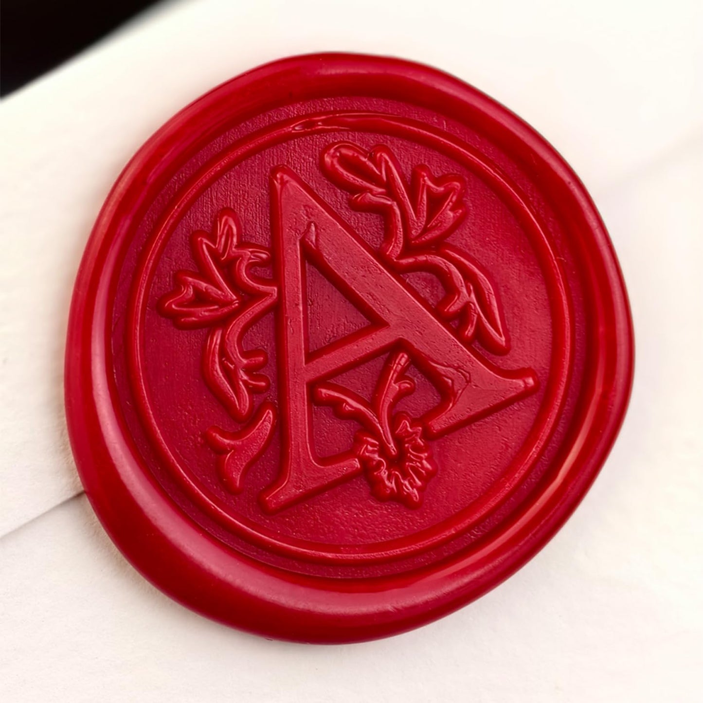 Traditional Wax Seal Stamp: Brass Head & Wooden Handle for Elegant, Zero-Waste Correspondence