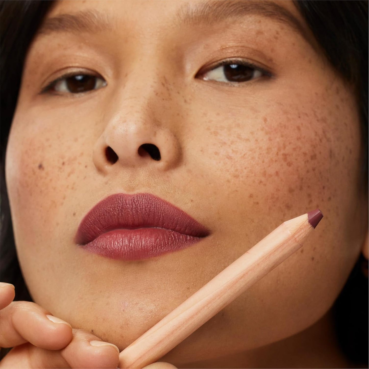 ILIA Lip Sketch Hydrating Crayon: 12-Hour Soft-Matte Color (Piazza)