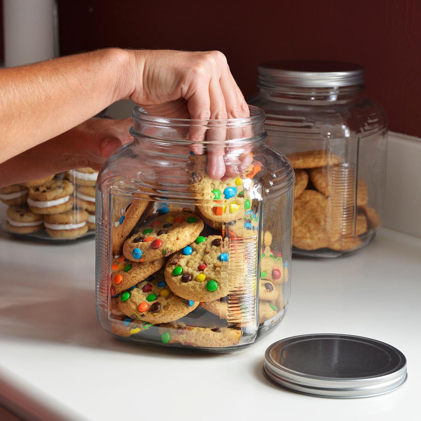 Anchor Hocking 2-Quart Glass Cracker Jars with Aluminum Lids (Set of 4)