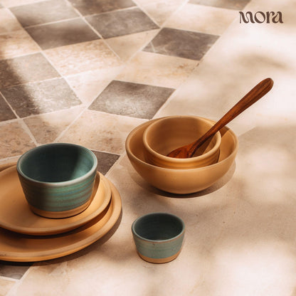 Mora Medium Ceramic Bowls, Set of 4 (28 oz, Oat)