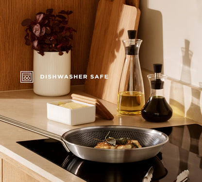 Eva Solo Oil and Vinegar Carafe: 0.5L Drip-Free Glass Flask