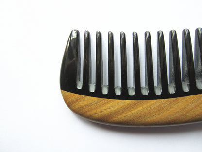 Myhsmooth Horn & Sandalwood Comb | TRUE Shift Toxin‑Free Grooming Tool