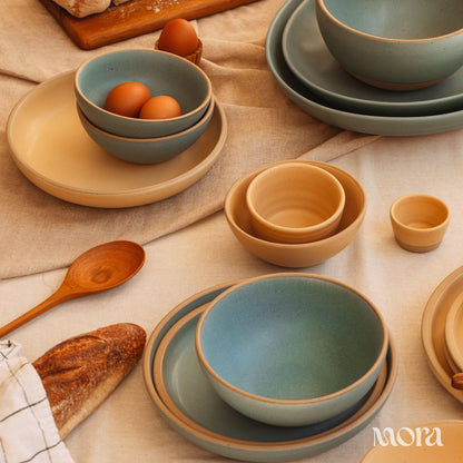 Mora Medium Ceramic Bowls, Set of 4 (28 oz, Oat)
