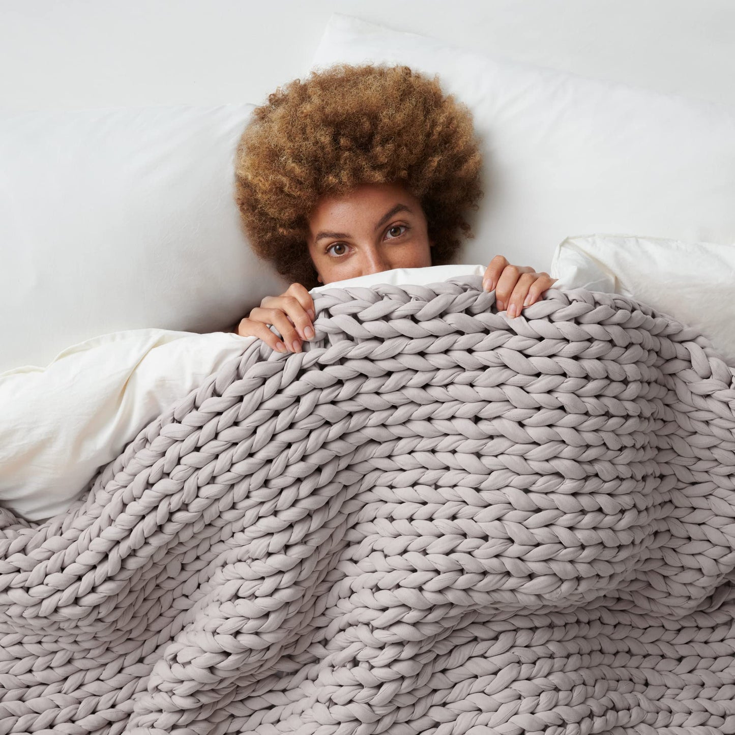 Bearaby Organic Cotton Napper: 100% Hand-Knit Weighted Blanket