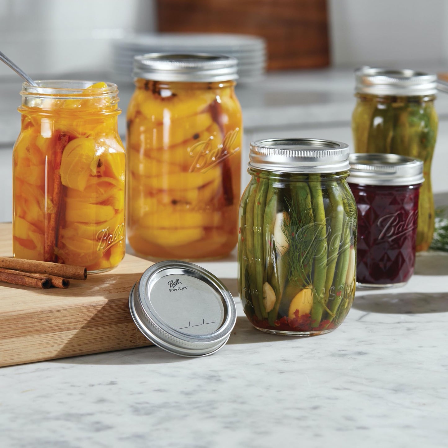 Quilted Glass Jelly Jars, 8 oz, BPA-Free, 12-Count - Ball