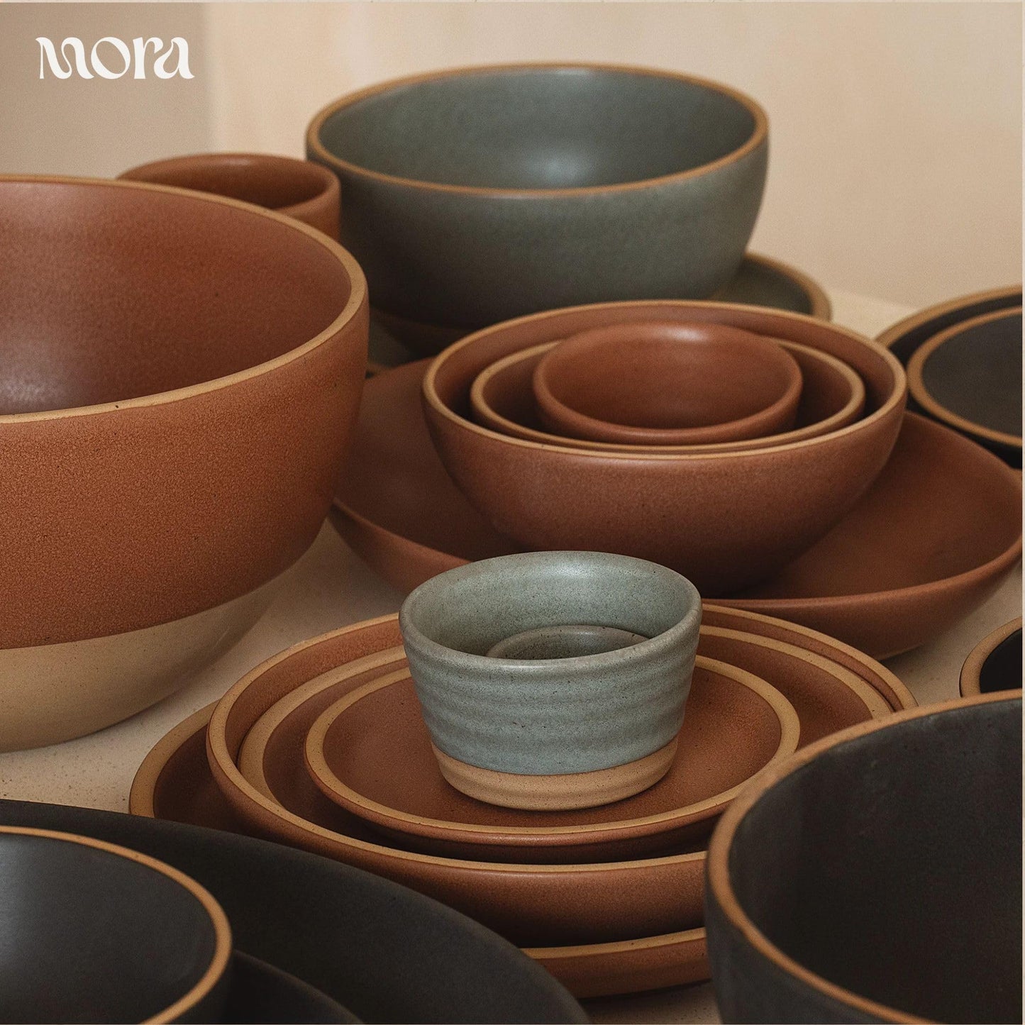 Mora Medium Ceramic Bowls, Set of 4 (28 oz, Oat)