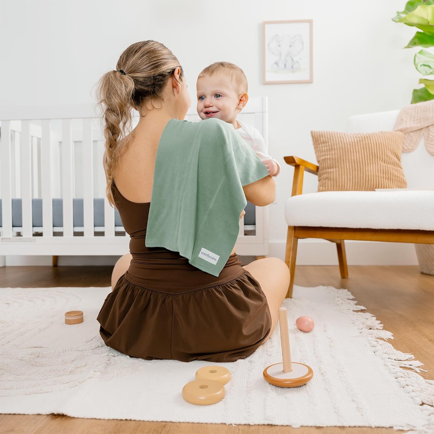 Comfy Cubs 6-Layer 100% Cotton Ultra Absorbent Burp Cloths (6-Pack)