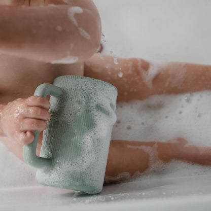 Mushie Silicone Bath Rinser: 100% Food-Grade Safety