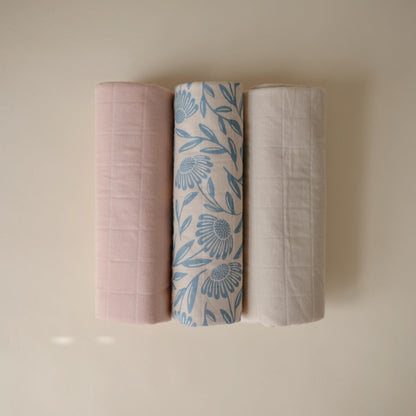 Mushie Organic Cotton Changing Pad Liners: Calming Muslin Comfort
