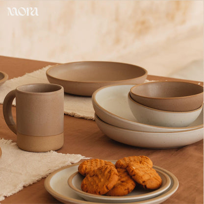 Mora Medium Ceramic Bowls, Set of 4 (28 oz, Oat)