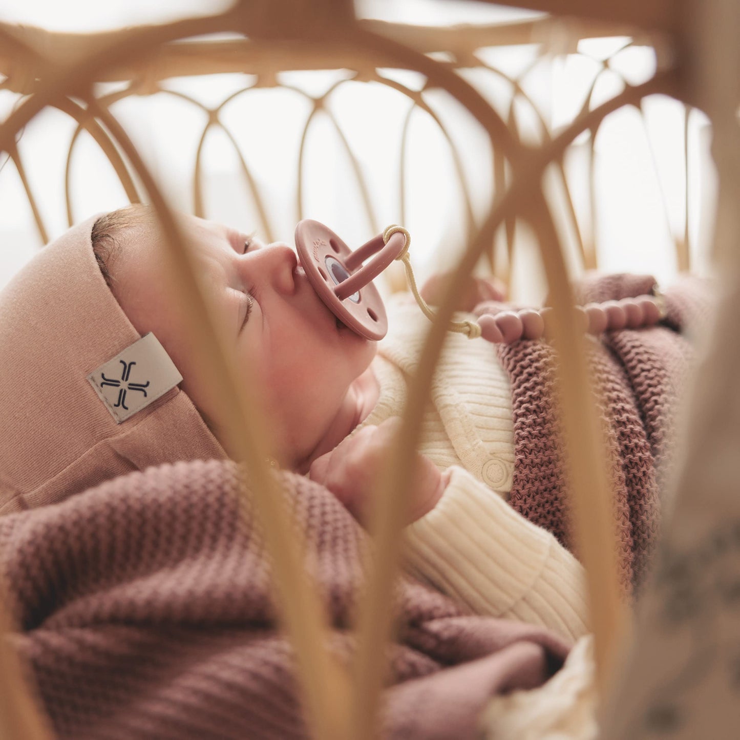 Bleu La La Heritage Knit Blanket: 100% Organic Cotton Luxury