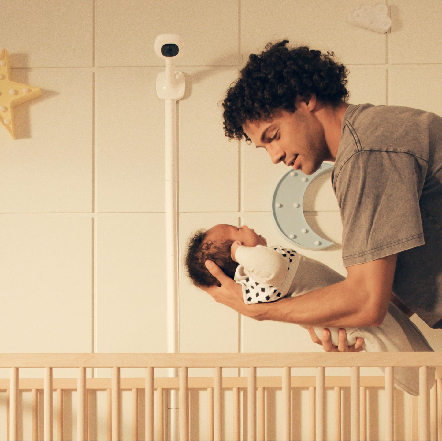 Nanit Pro Smart Baby Monitor: 1080p HD Wi-Fi Video Camera