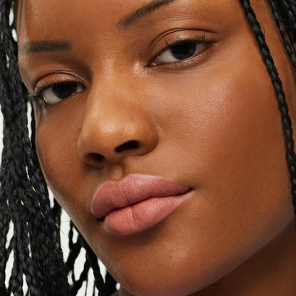 ILIA Lip Sketch Hydrating Crayon: 12-Hour Soft-Matte Color (Piazza)