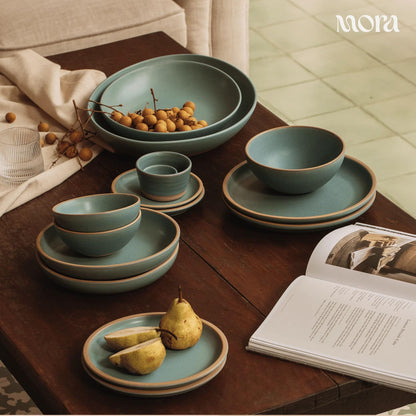 Mora Medium Ceramic Bowls, Set of 4 (28 oz, Oat)