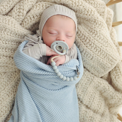 Bleu La La Heritage Knit Blanket: 100% Organic Cotton Luxury