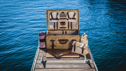 Picnic Time Charleston Luxury Picnic Basket for 4 with Cowhide Leather