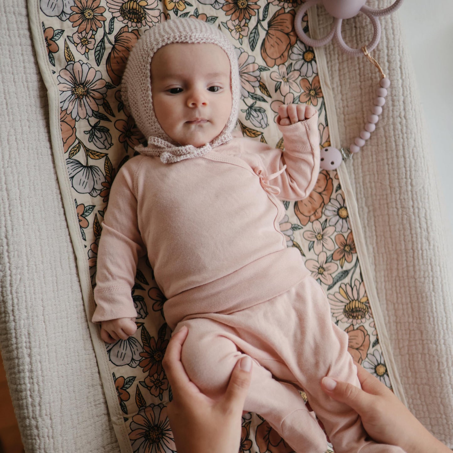 Mushie Organic Cotton Changing Pad Liners: Calming Muslin Comfort